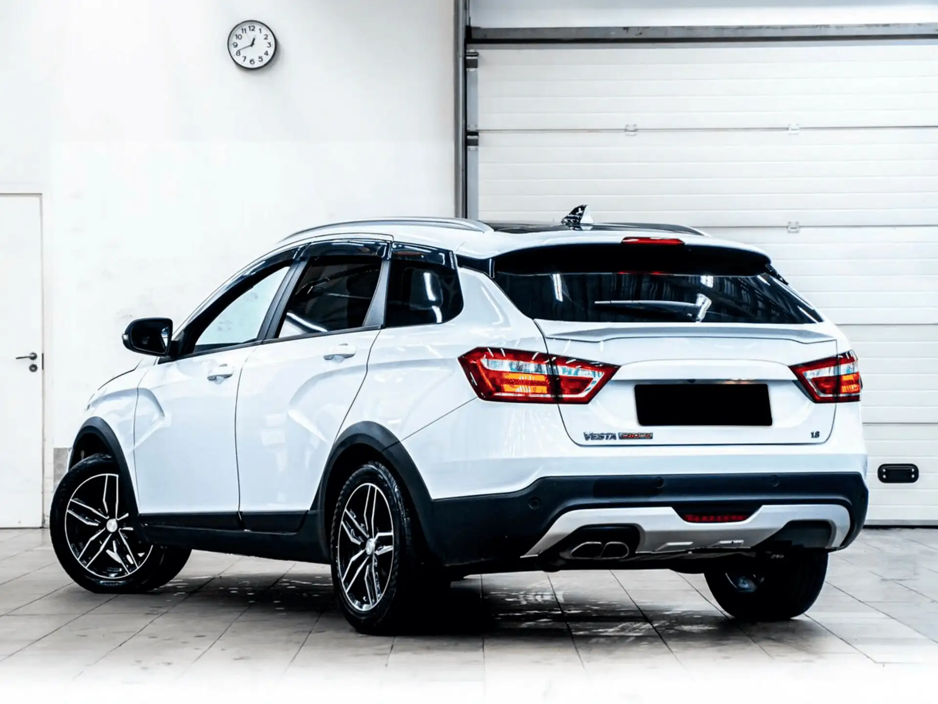 Lada Vesta SW Cross в ваш город - фото №4